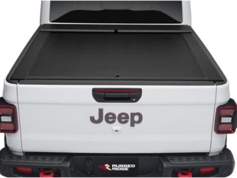 Armis Retractable Locking Bed Covr W/Trail Rails 20-Present Jeep Gladiator JT Rugged Ridge