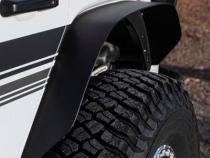 XRC Front and Rear Flat Fender Flare Set 2018-2022 Jeep Wrangler Smittybilt