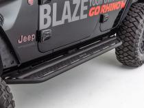 Dominator Xtreme D6 SideSteps With Mounting Bracket Kit Textured Black 2018-2026 Jeep Wrangler Go Rhino
